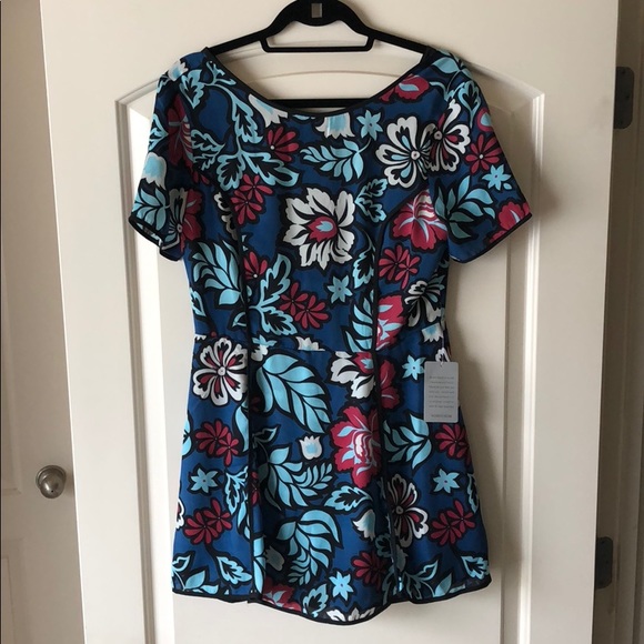 Flower romper - Picture 2 of 7